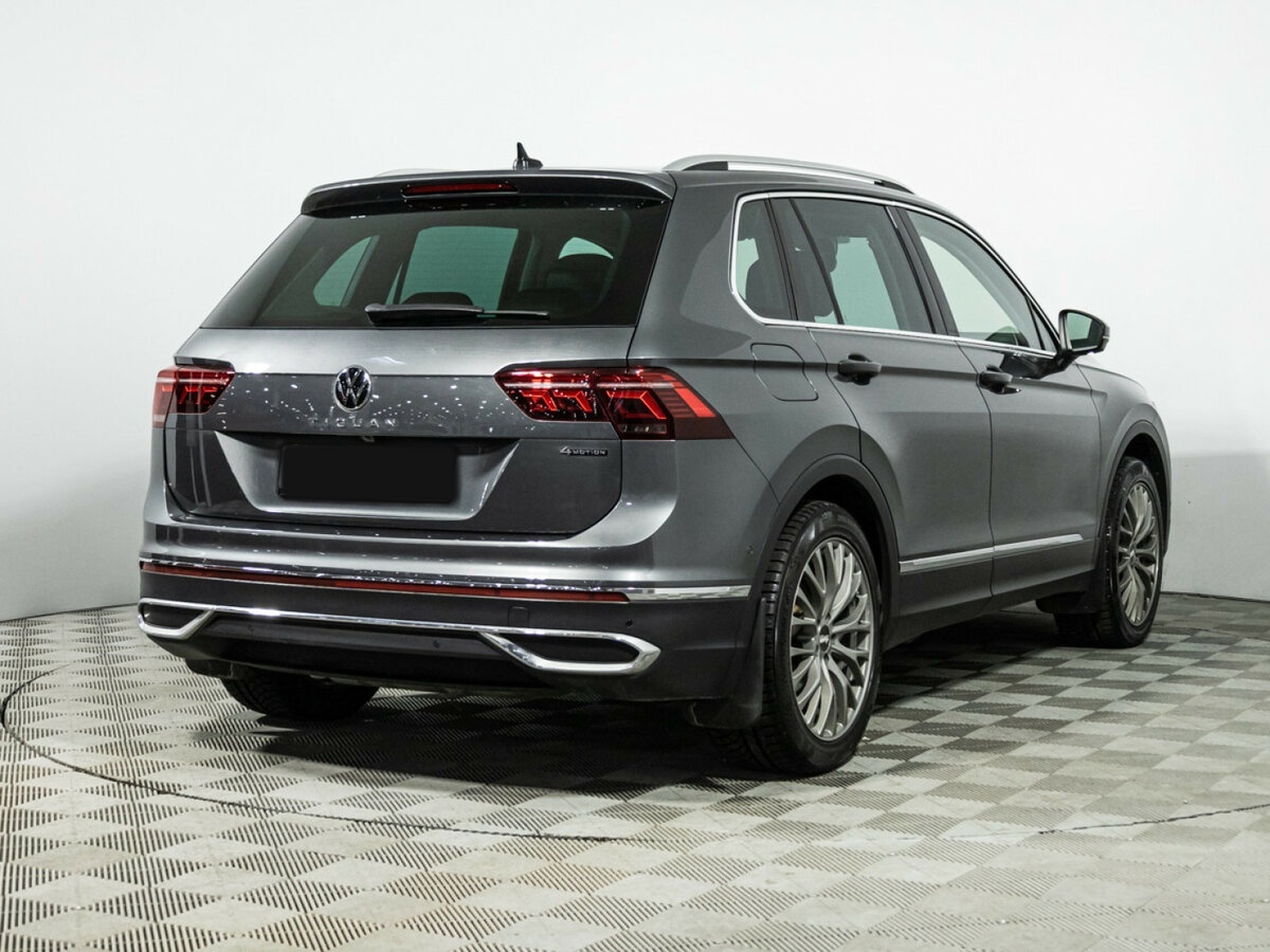 Купить Volkswagen Tiguan с пробегом. Фото: #4