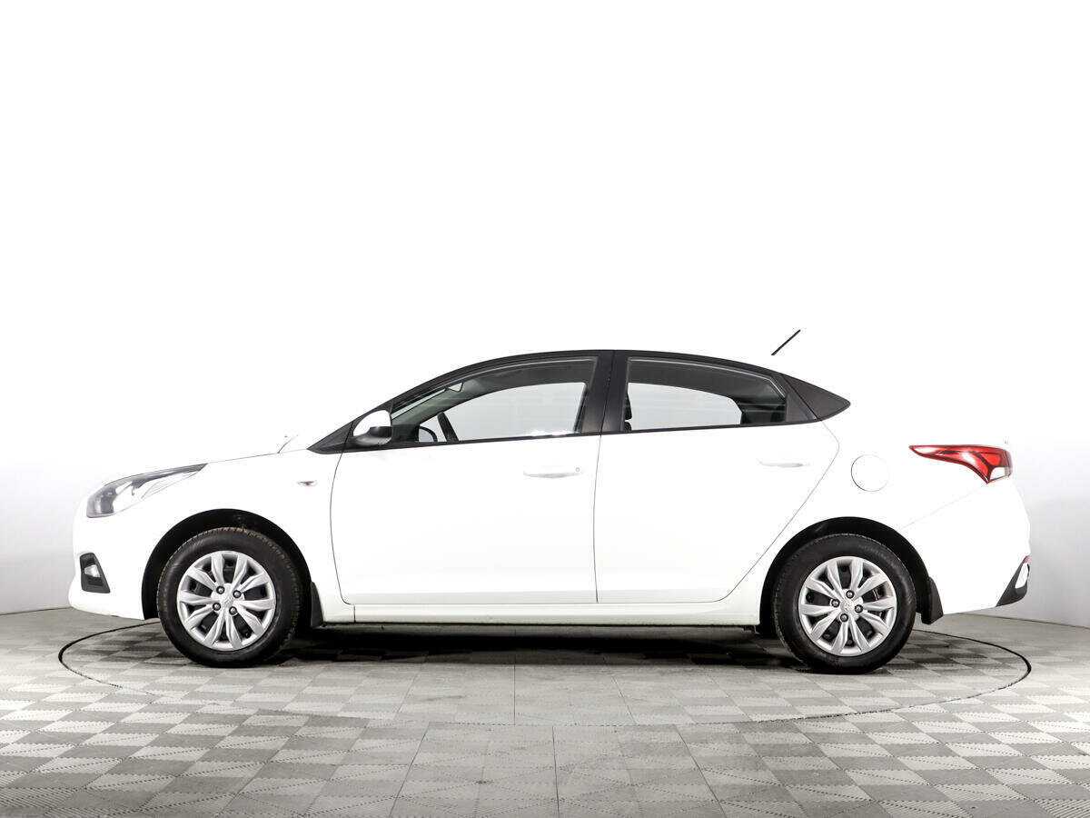 Купить Hyundai Solaris с пробегом. Фото: #3