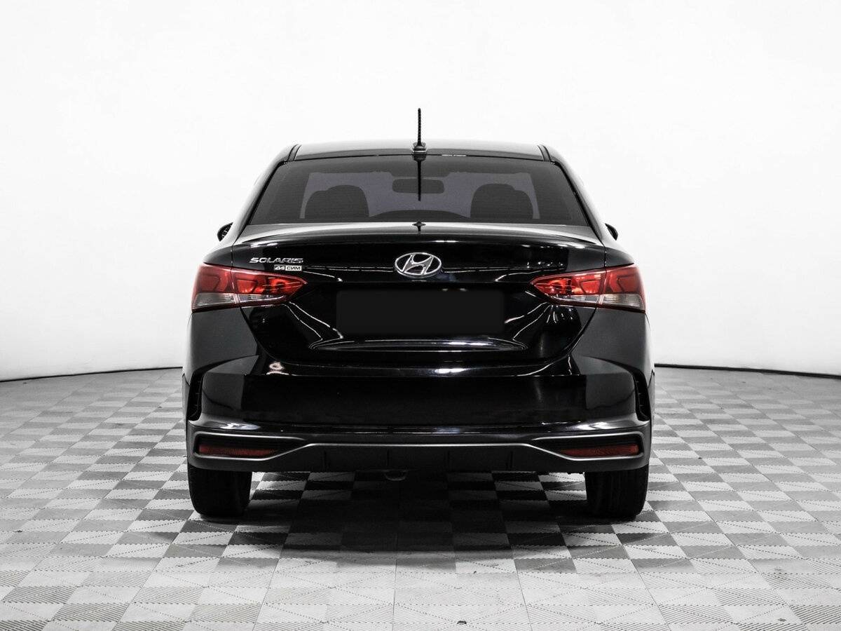 Купить Hyundai Solaris с пробегом. Фото: #4