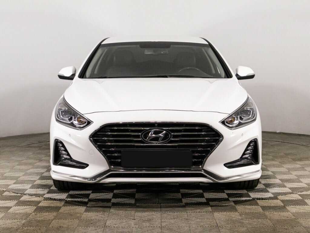 Купить Hyundai Sonata с пробегом. Фото: #1