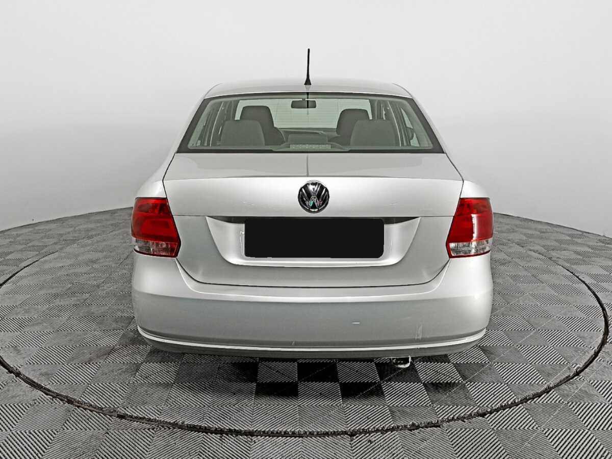 Купить Volkswagen Polo с пробегом. Фото: #4