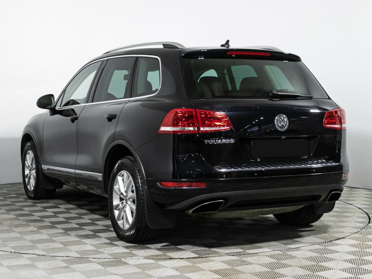 Купить Volkswagen Touareg с пробегом. Фото: #5