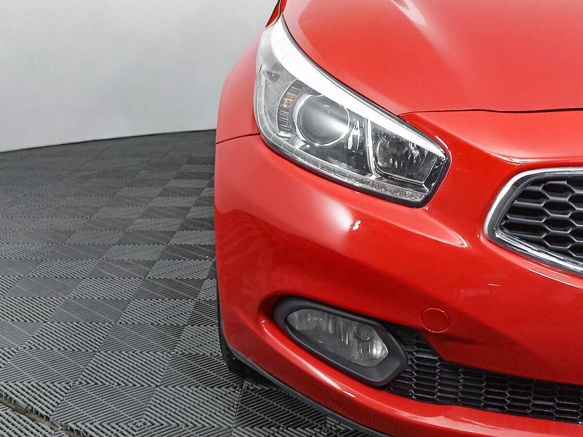 Купить Kia Ceed с пробегом. Фото: #15