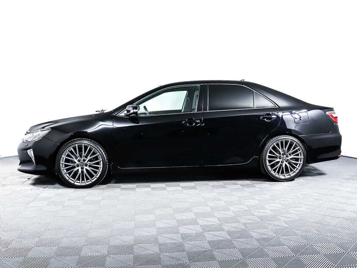 Купить Toyota Camry с пробегом. Фото: #7