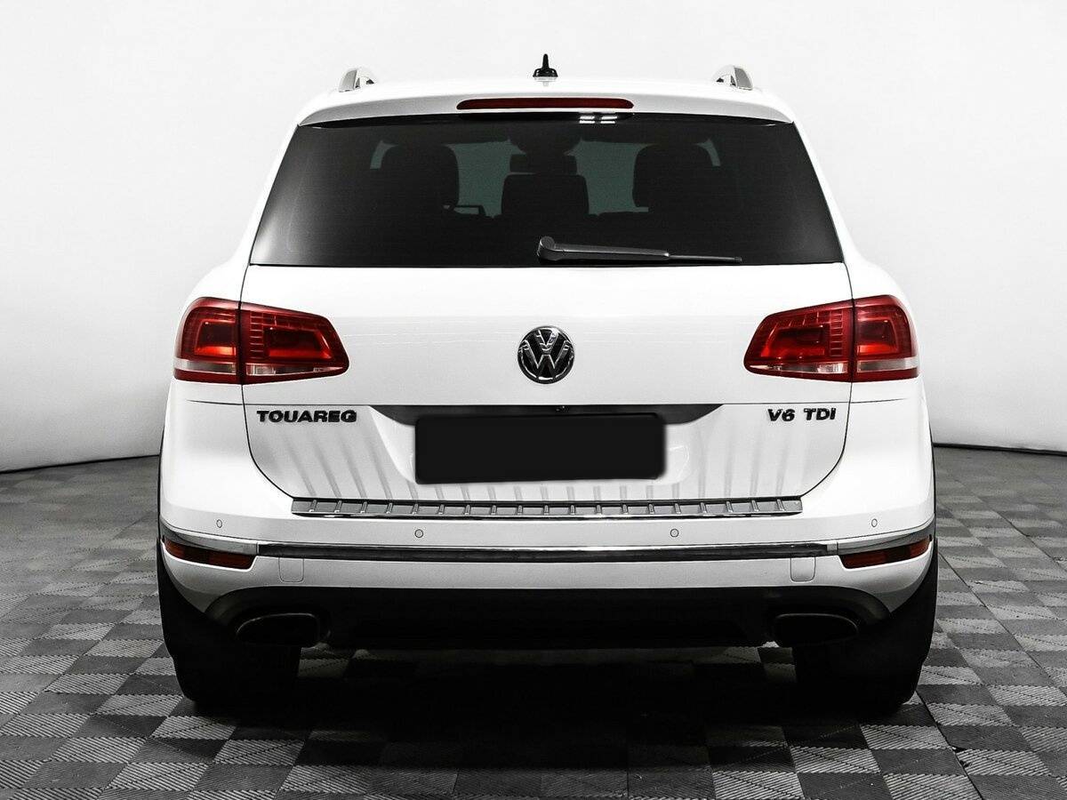 Купить Volkswagen Touareg с пробегом. Фото: #5