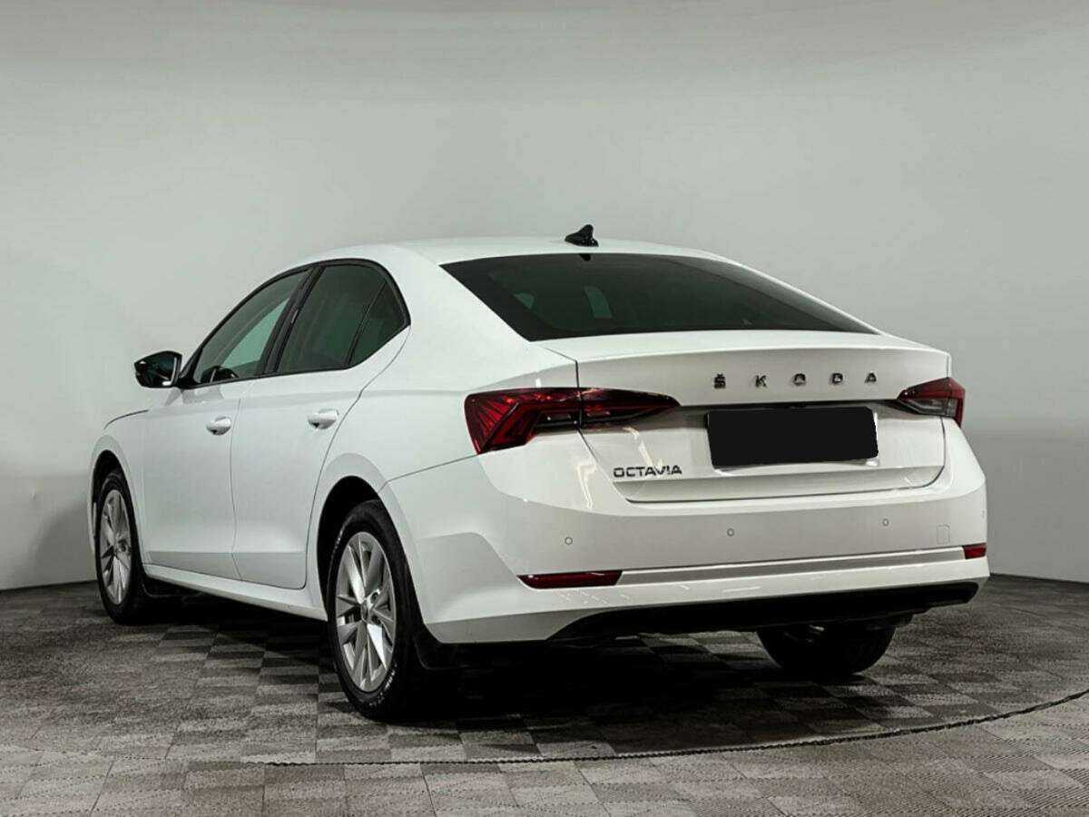 Купить Skoda Octavia с пробегом. Фото: #6