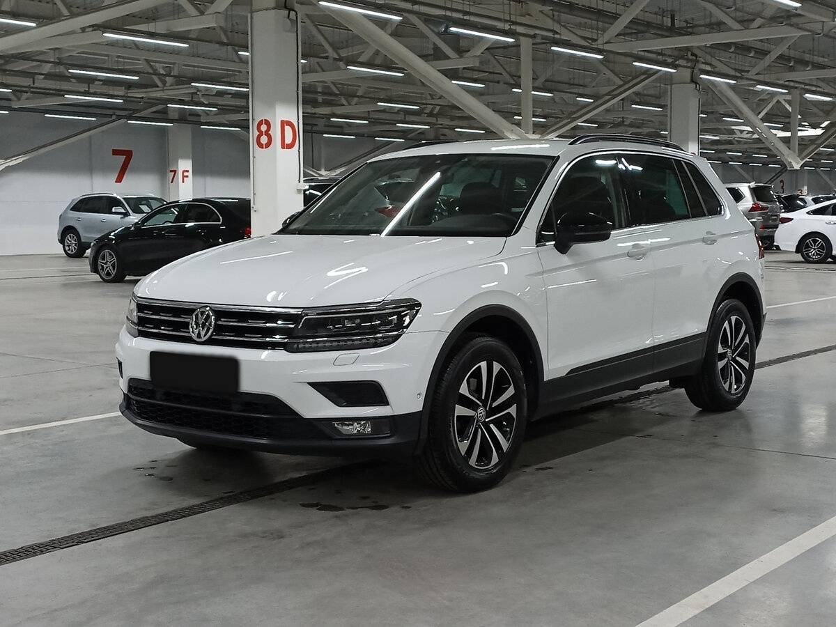 Купить Volkswagen Tiguan с пробегом. Фото: #0
