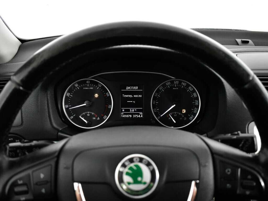 Купить Skoda Octavia с пробегом. Фото: #9