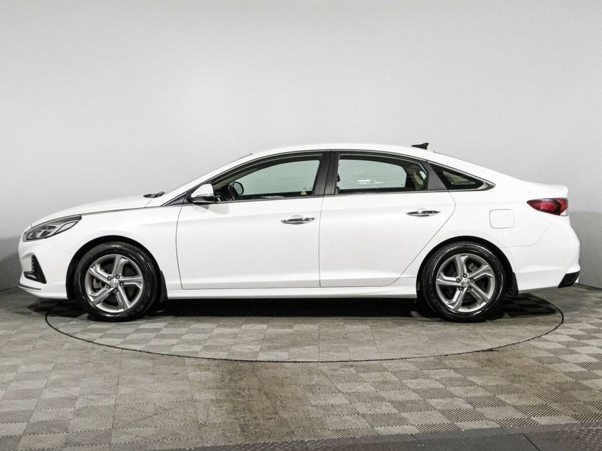 Купить Hyundai Sonata с пробегом. Фото: #7