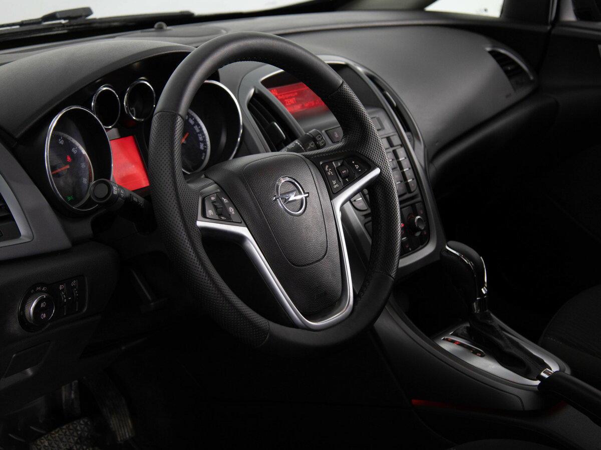 Купить Opel Astra с пробегом. Фото: #13
