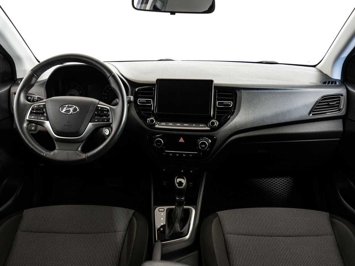 Купить Hyundai Solaris с пробегом. Фото: #7