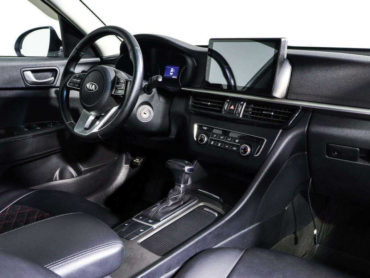 Купить Kia Optima с пробегом. Фото: #8
