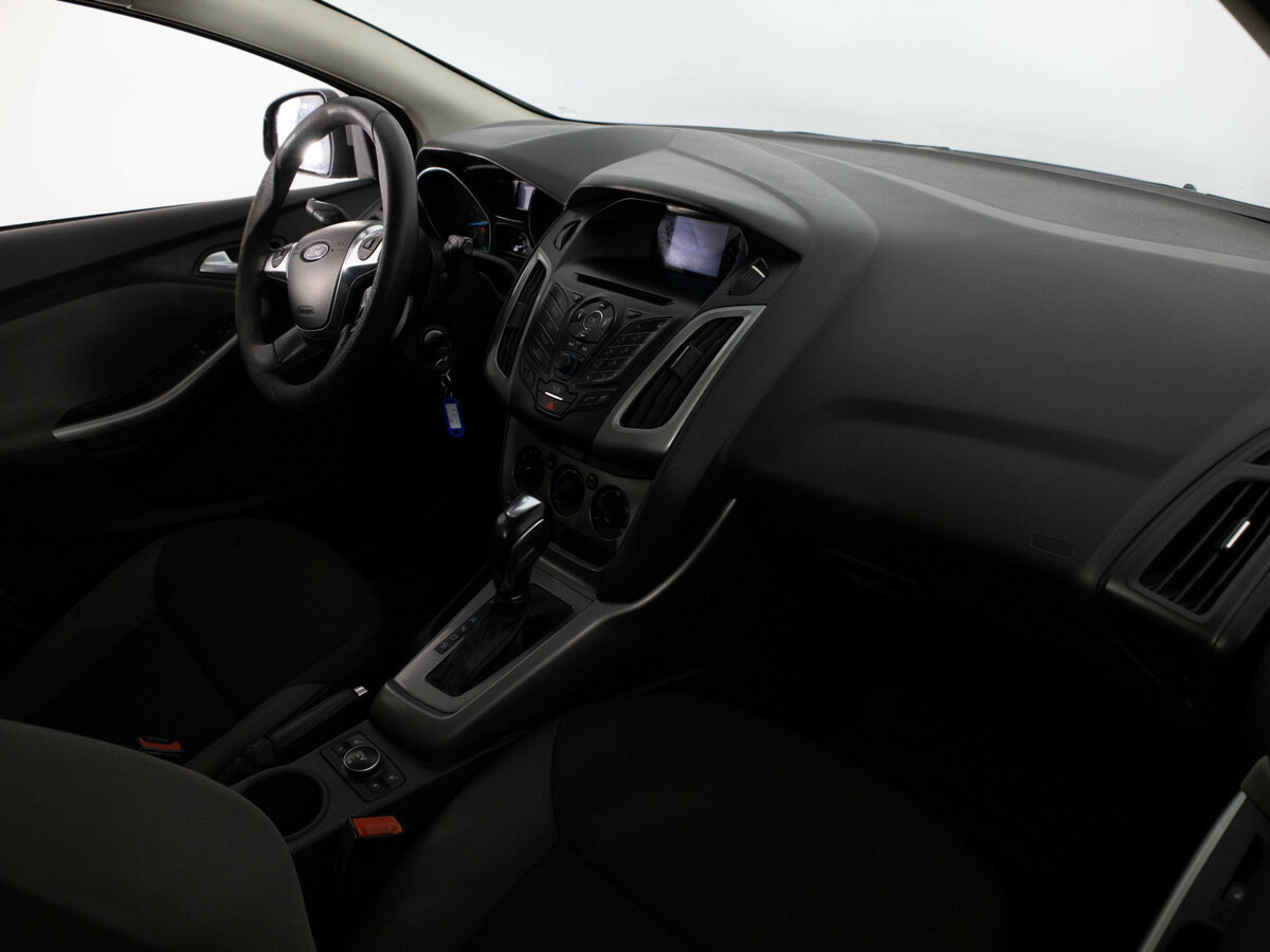 Купить Ford Focus с пробегом. Фото: #12