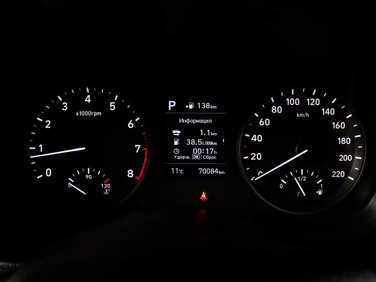 Купить Hyundai Solaris с пробегом. Фото: #8