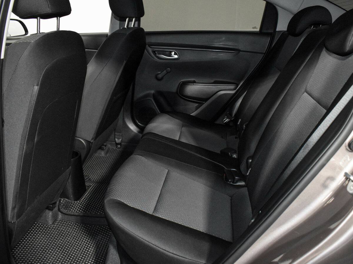 Купить Kia Rio с пробегом. Фото: #10