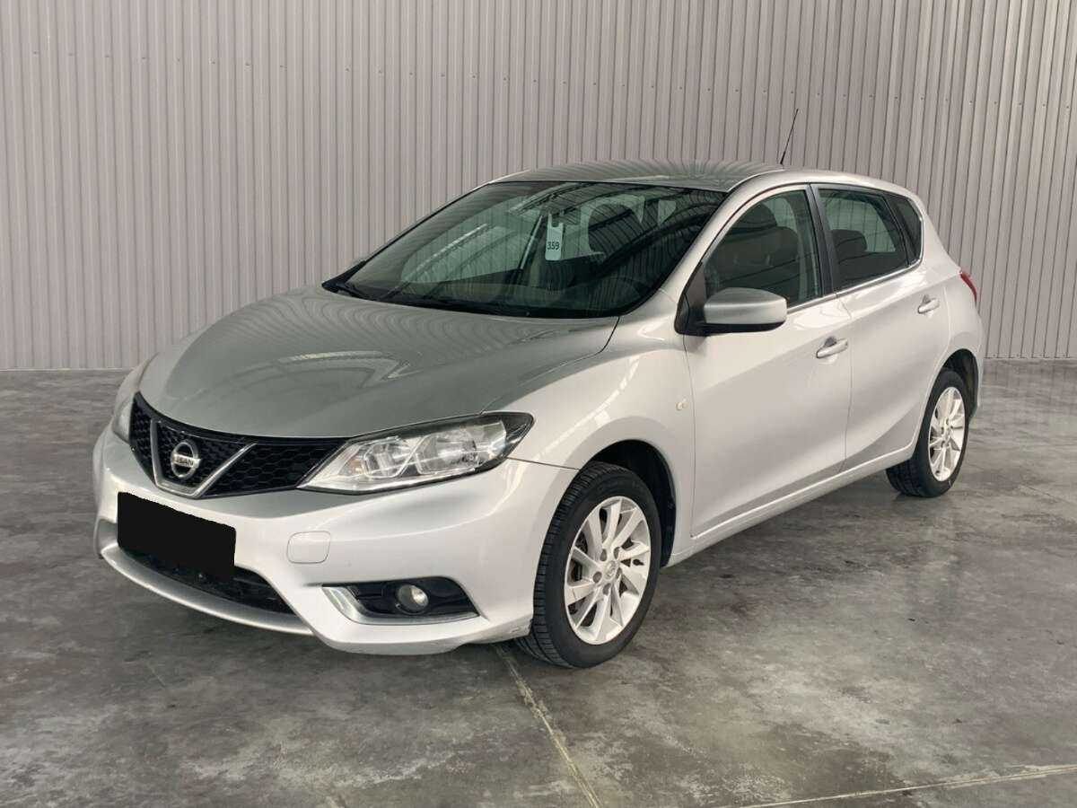 Купить Nissan Tiida с пробегом. Посмотреть фото