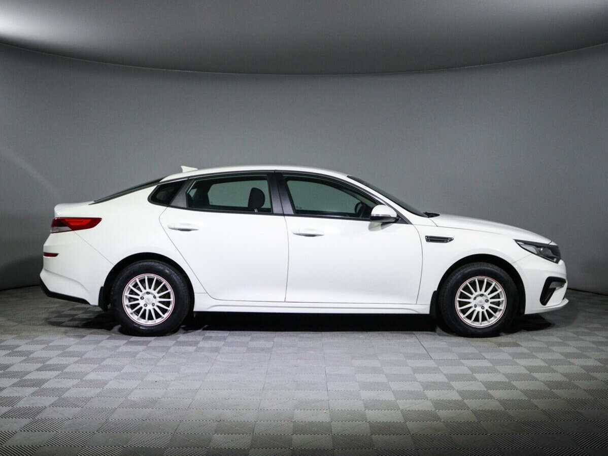 Купить Kia Optima с пробегом. Фото: #3