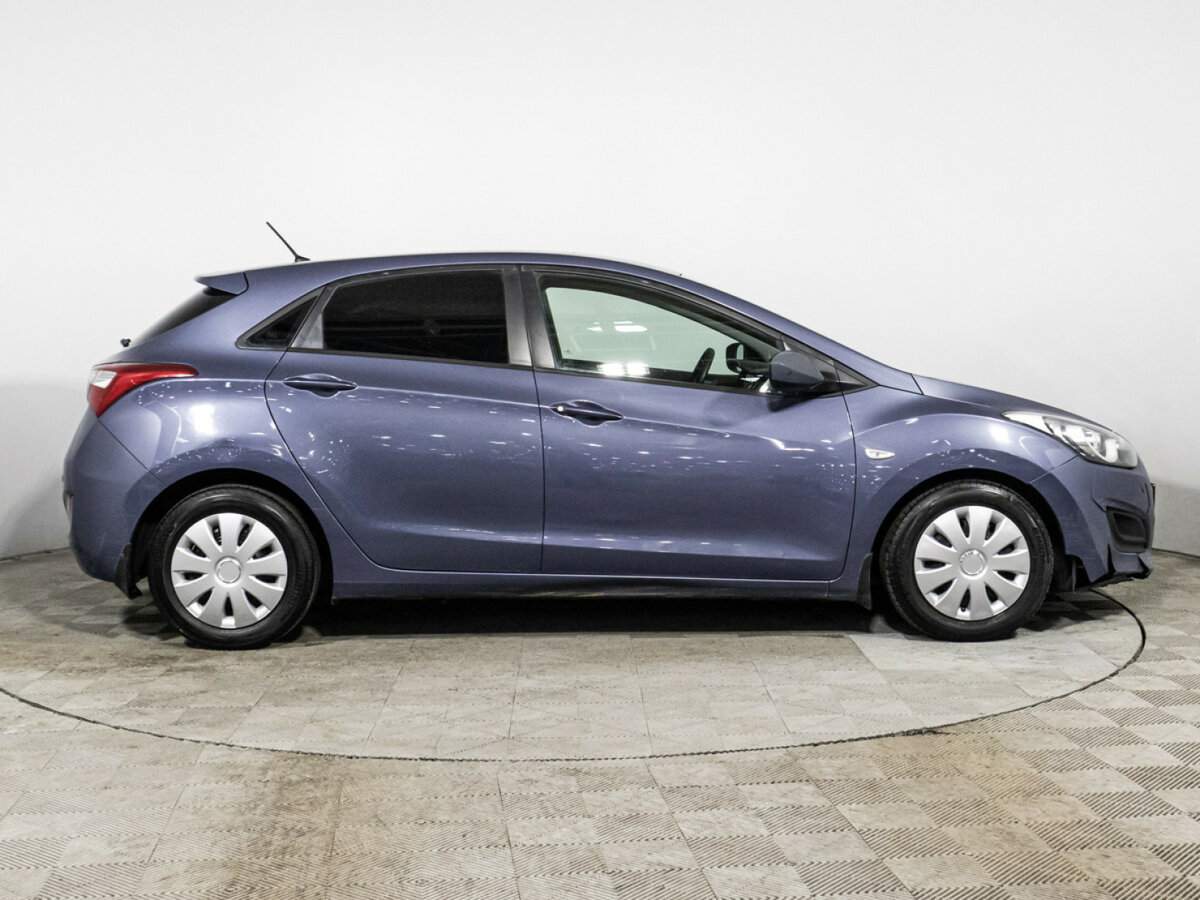 Купить Hyundai i30 с пробегом. Фото: #3