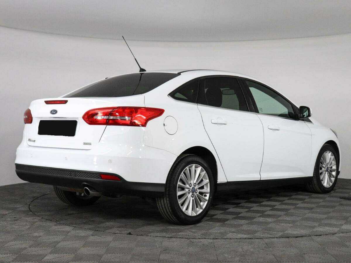 Купить Ford Focus с пробегом. Фото: #4