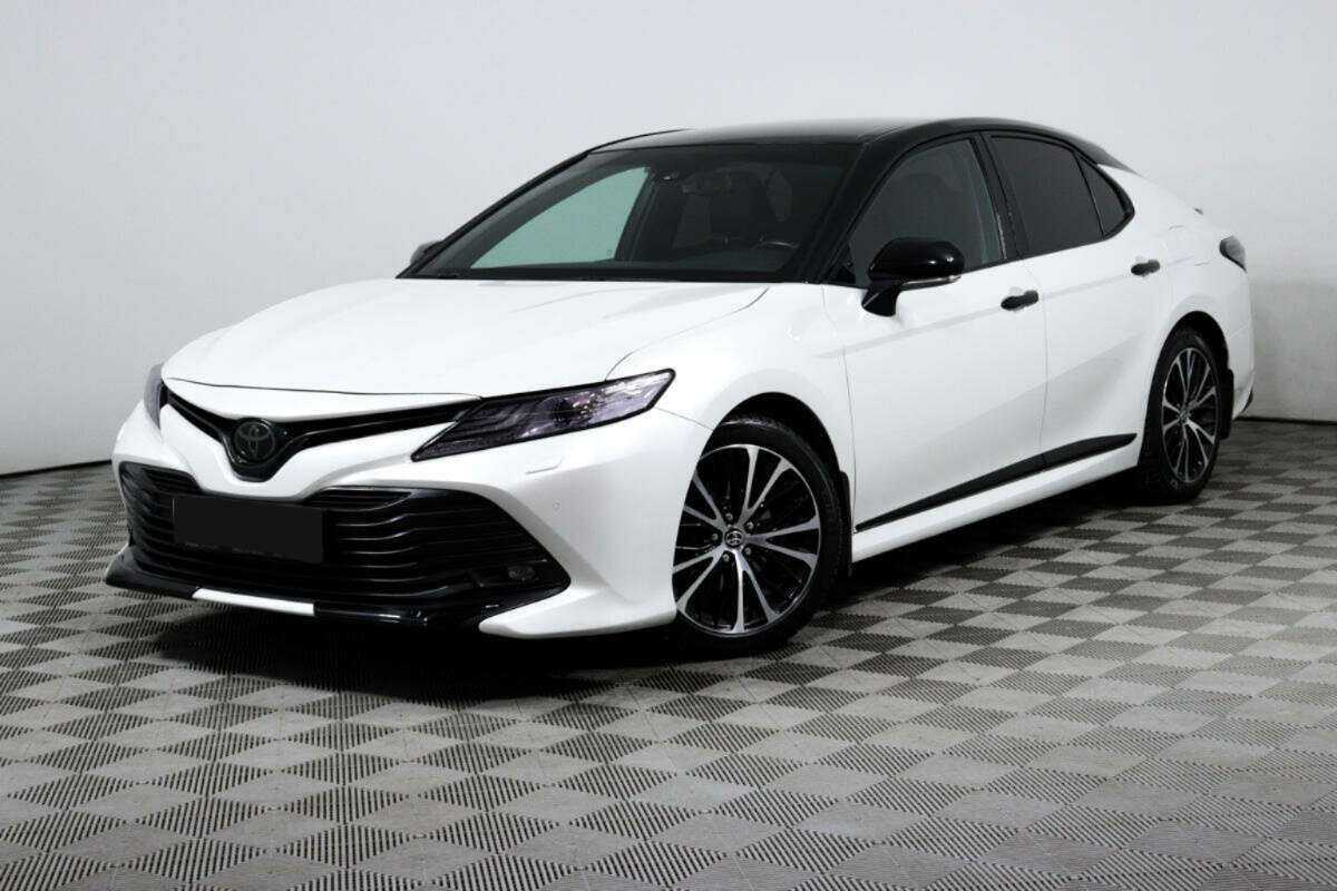 Купить Toyota Camry с пробегом. Посмотреть фото