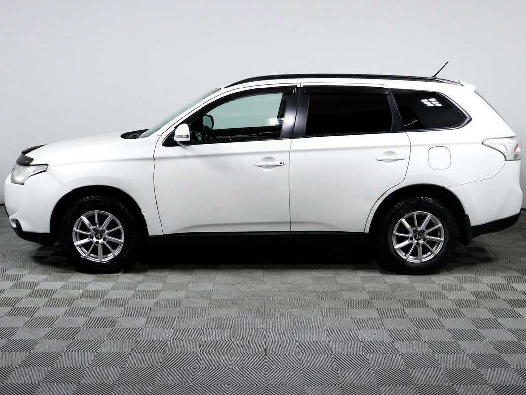 Купить Mitsubishi Outlander с пробегом. Фото: #7