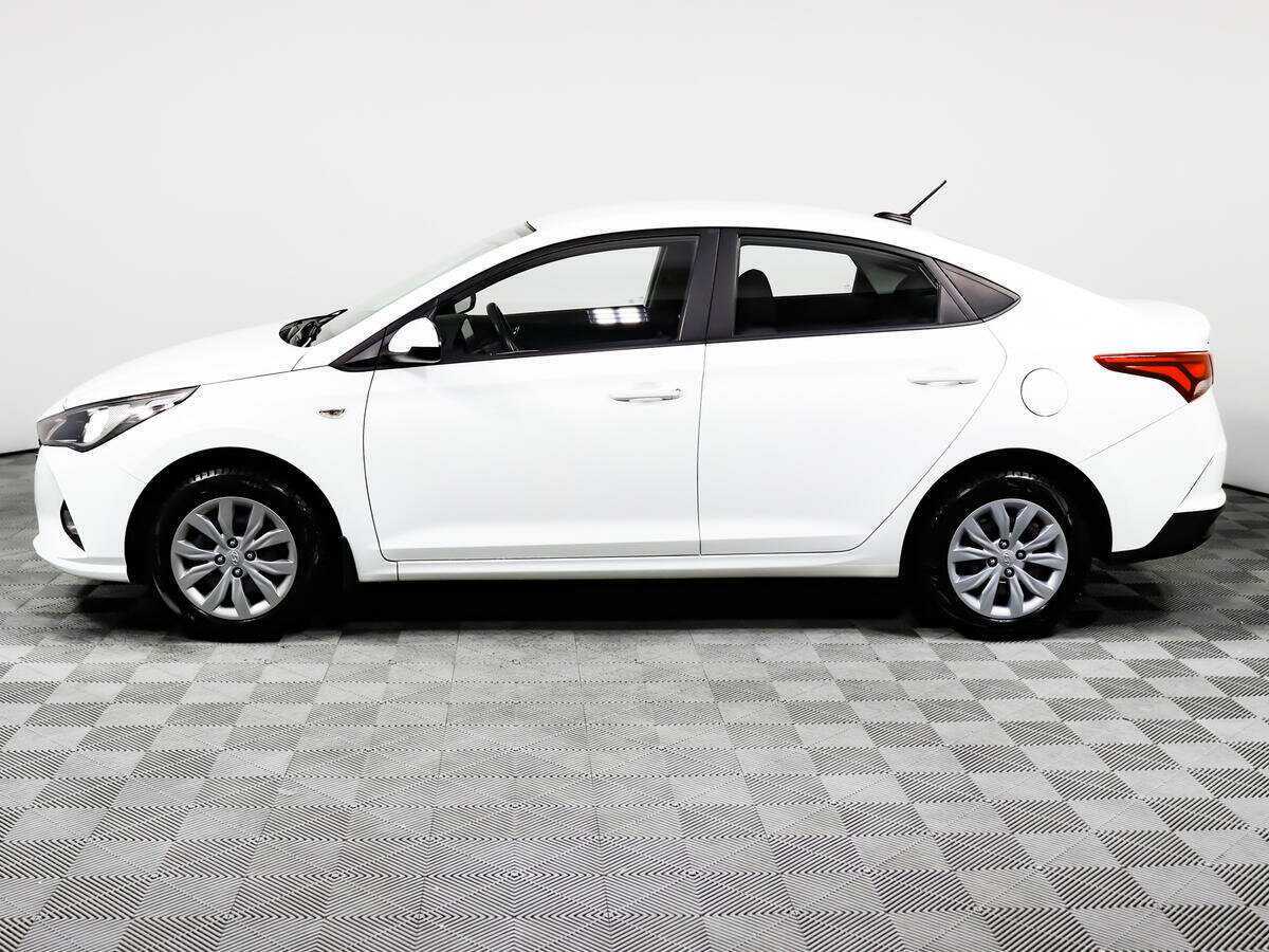 Купить Hyundai Solaris с пробегом. Фото: #7