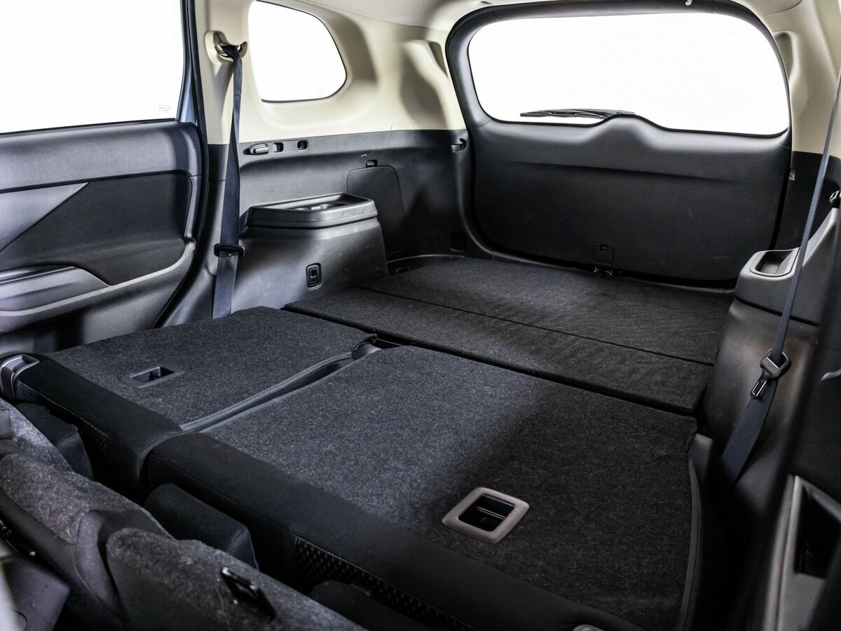 Купить Mitsubishi Outlander с пробегом. Фото: #16