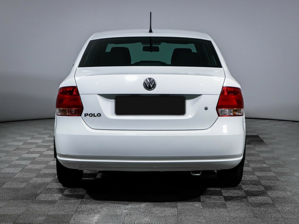 Купить Volkswagen Polo с пробегом. Фото: #4