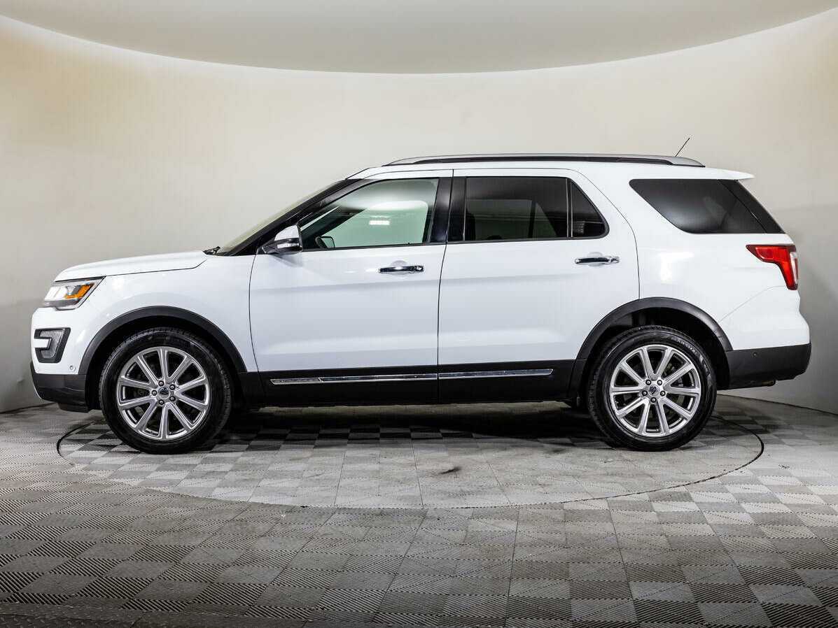 Купить Ford Explorer с пробегом. Фото: #7