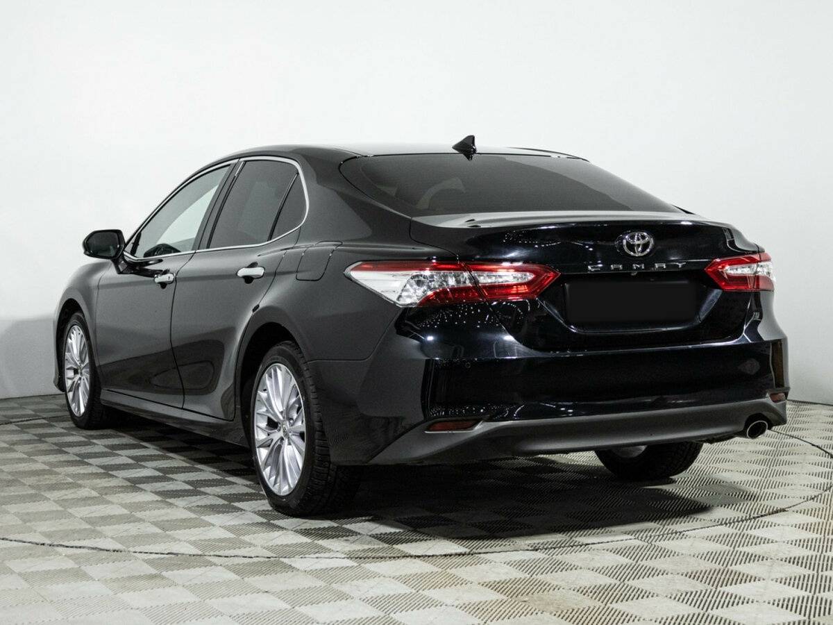 Купить Toyota Camry с пробегом. Фото: #5