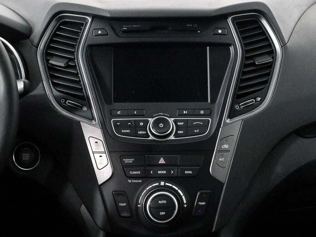 Купить Hyundai Santa Fe с пробегом. Фото: #11