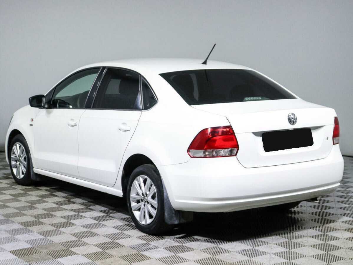 Купить Volkswagen Polo с пробегом. Фото: #6