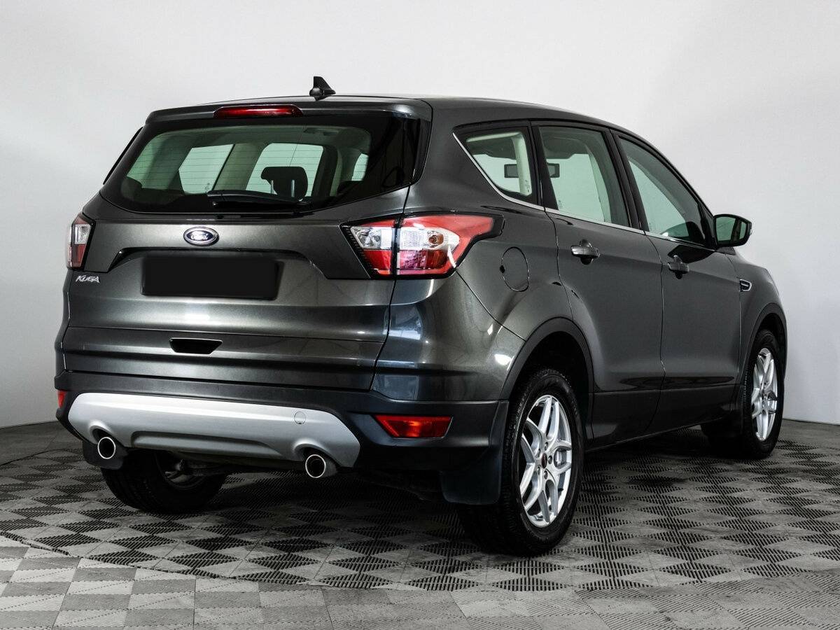 Купить Ford Kuga с пробегом. Фото: #3
