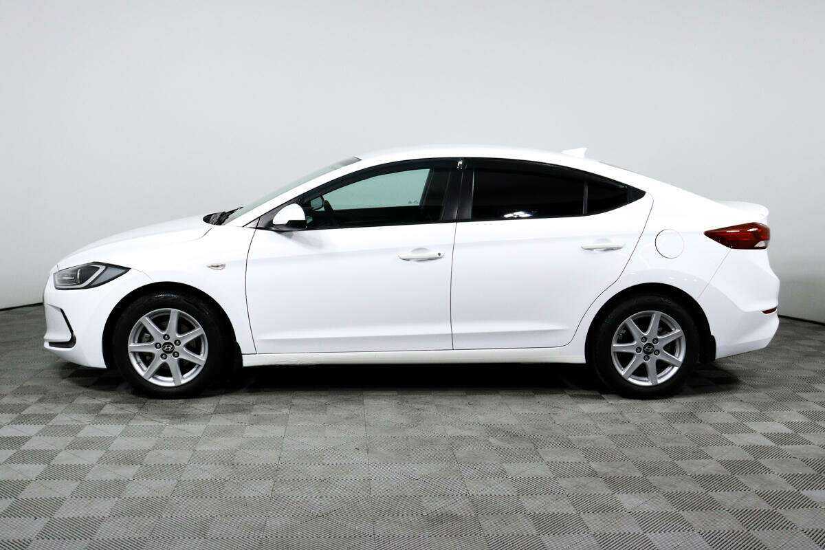 Купить Hyundai Elantra с пробегом. Фото: #7