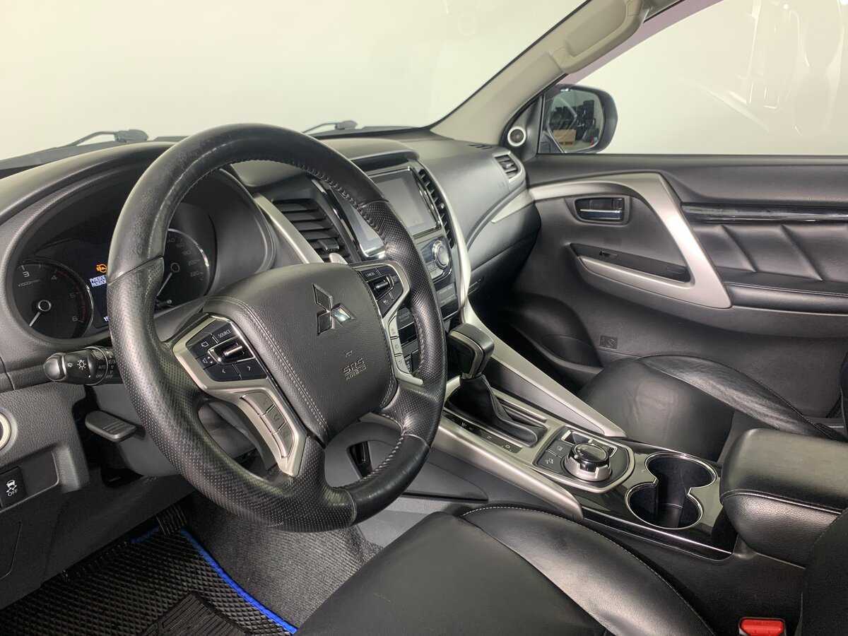 Купить Mitsubishi Pajero Sport с пробегом. Фото: #11