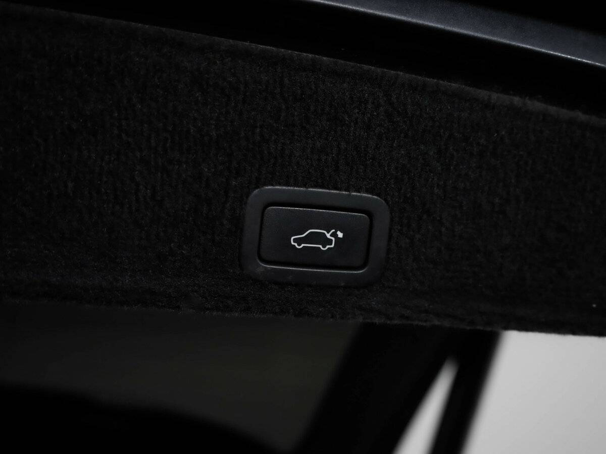 Купить Volvo XC60 с пробегом. Фото: #28