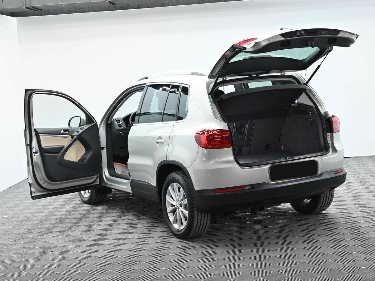 Купить Volkswagen Tiguan с пробегом. Фото: #4