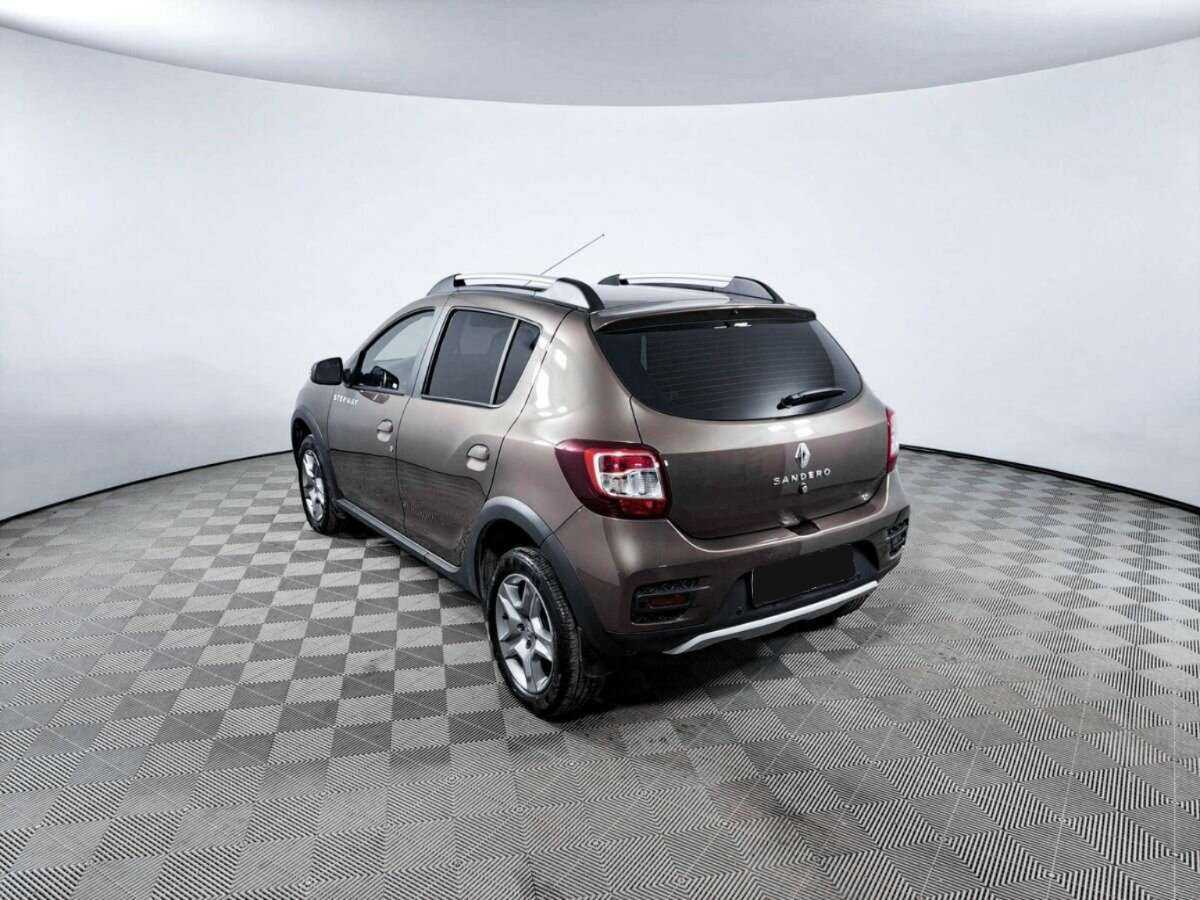 Купить Renault Sandero с пробегом. Фото: #6