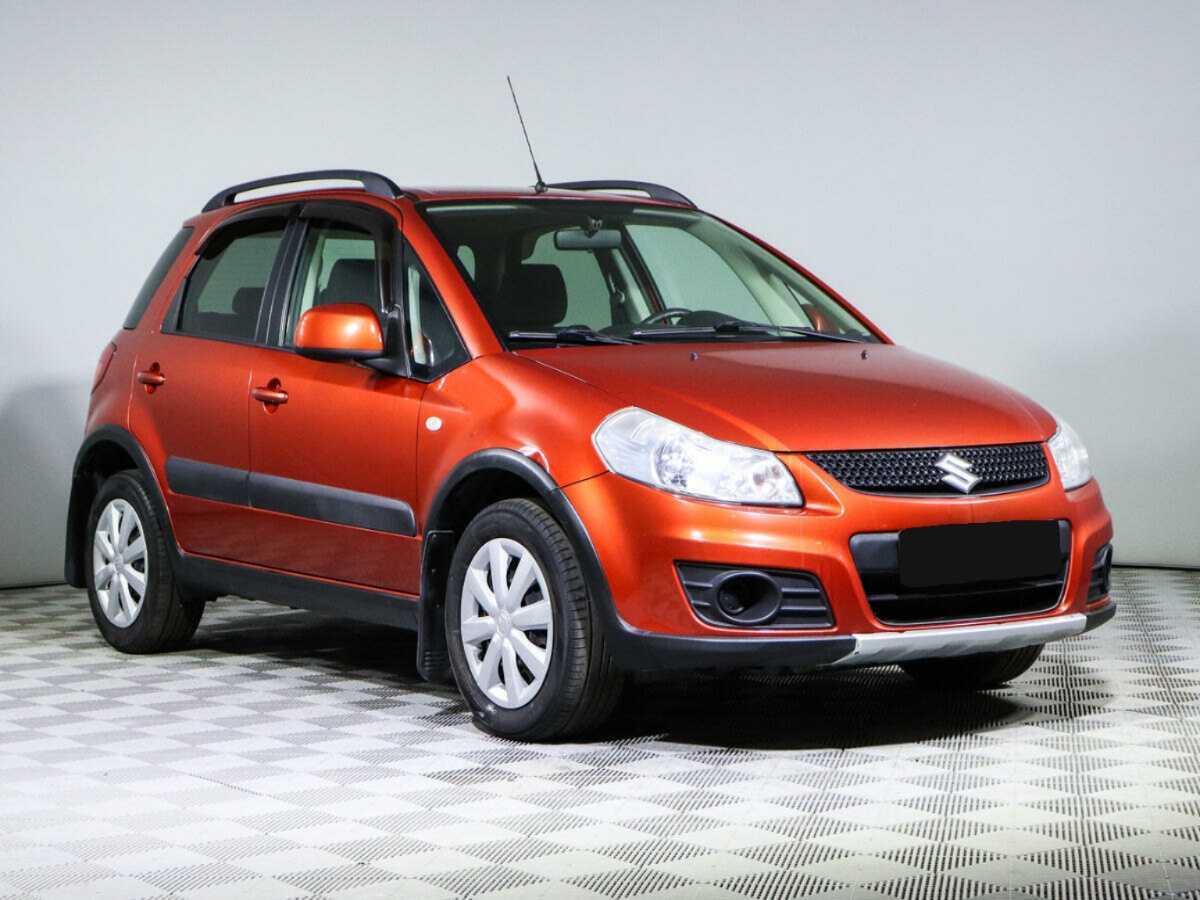 Купить Suzuki SX4 с пробегом. Фото: #2