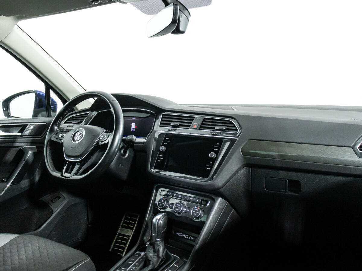 Купить Volkswagen Tiguan с пробегом. Фото: #8