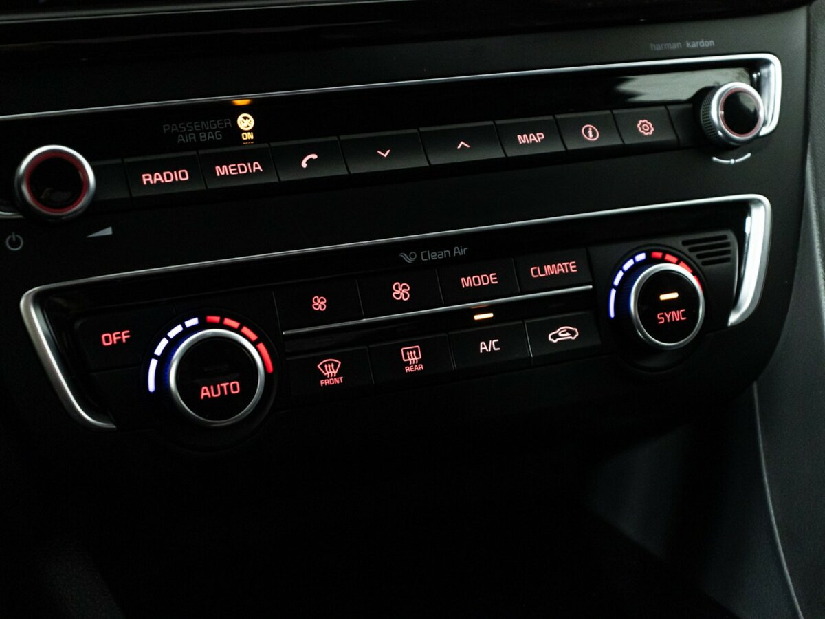 Купить Kia Optima с пробегом. Фото: #15