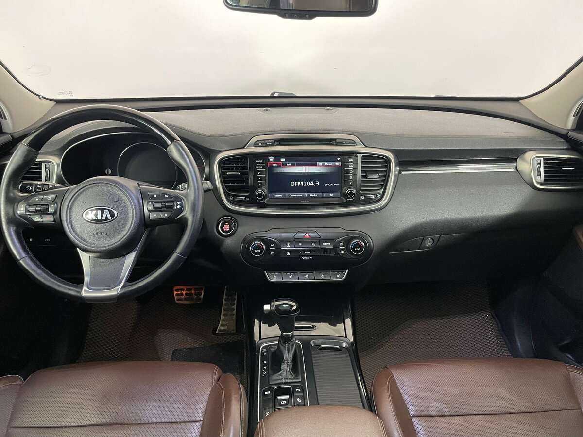 Купить Kia Sorento с пробегом. Фото: #8