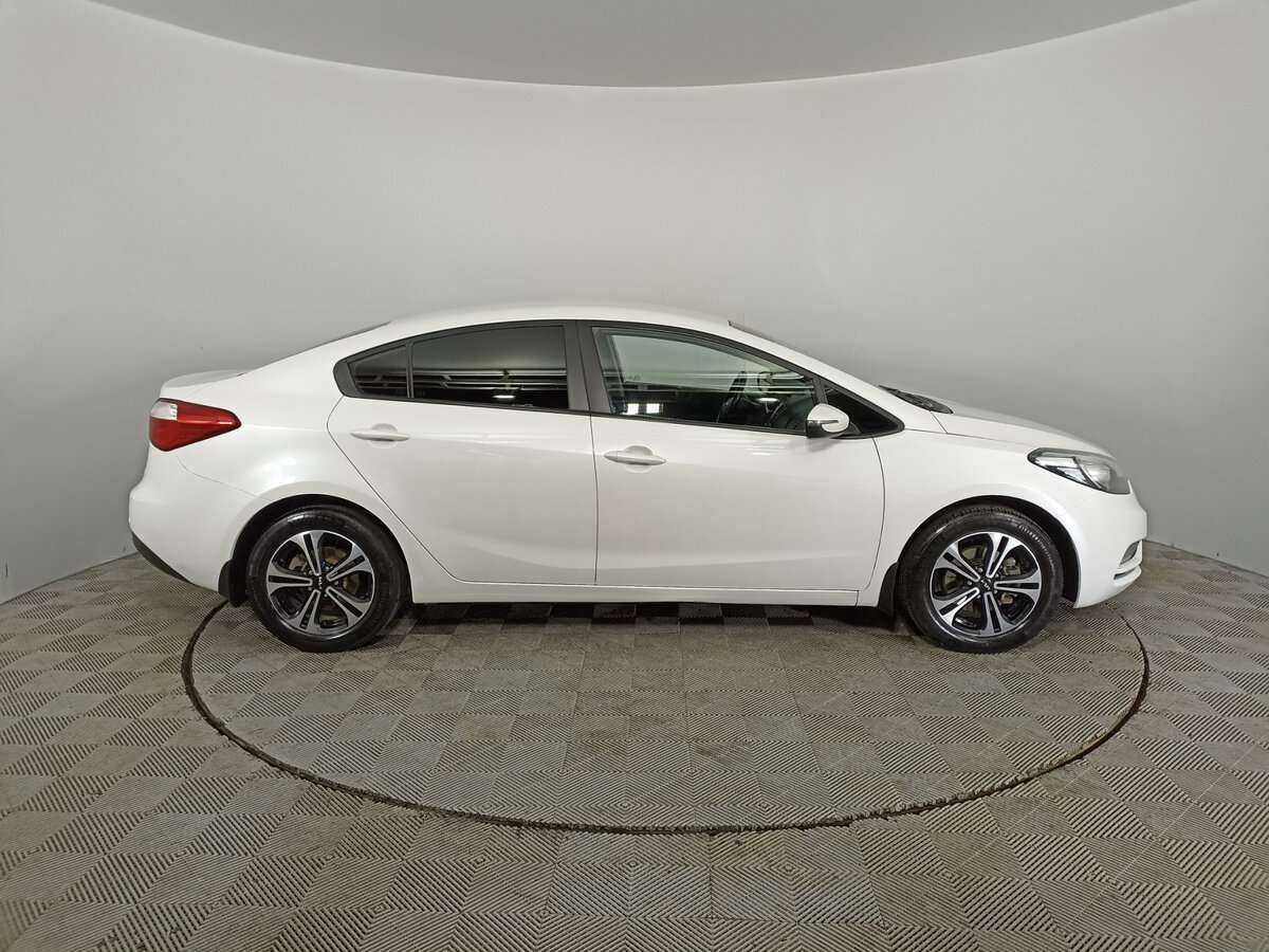 Купить Kia Cerato с пробегом. Фото: #3