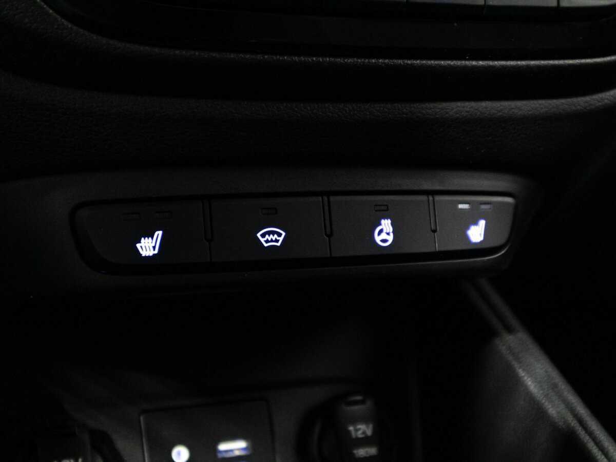 Купить Hyundai Solaris с пробегом. Фото: #16