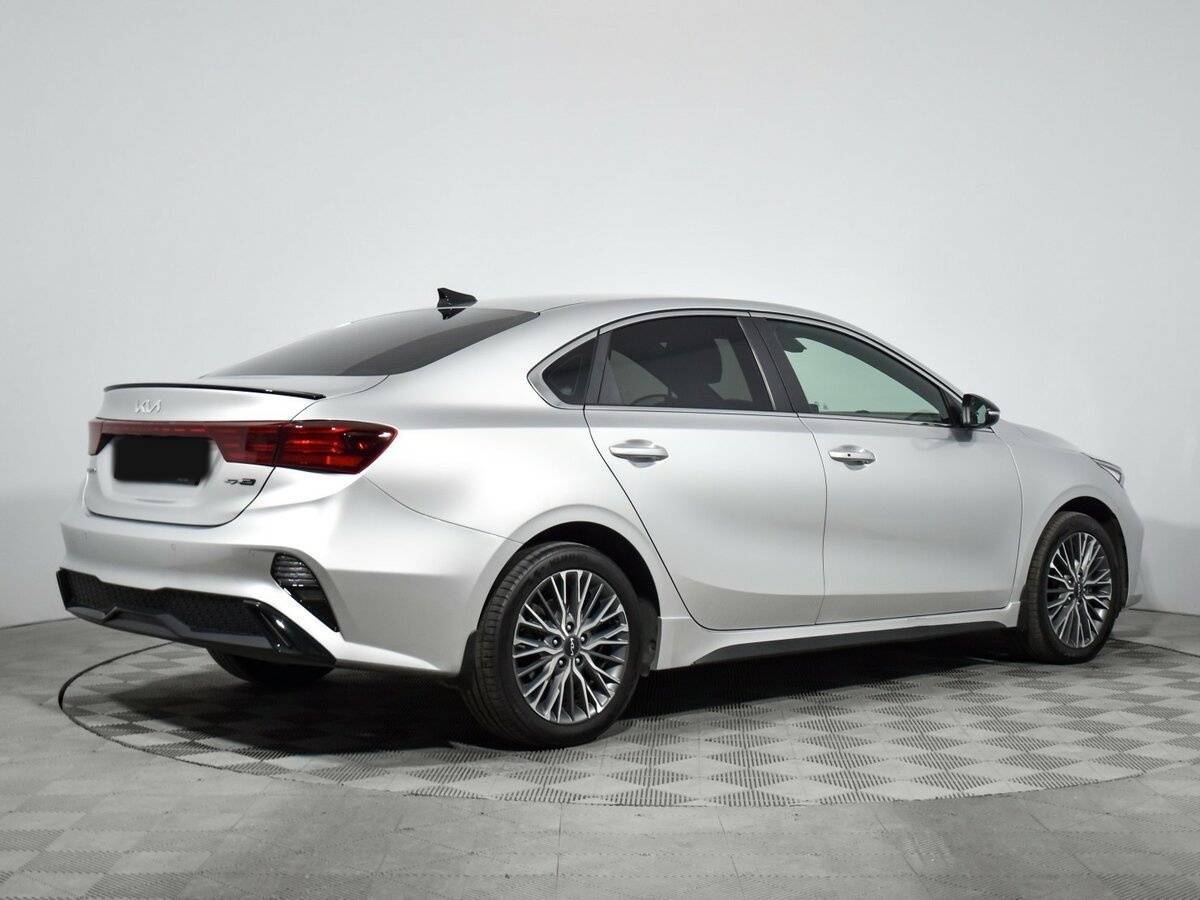 Купить Kia Cerato с пробегом. Фото: #4