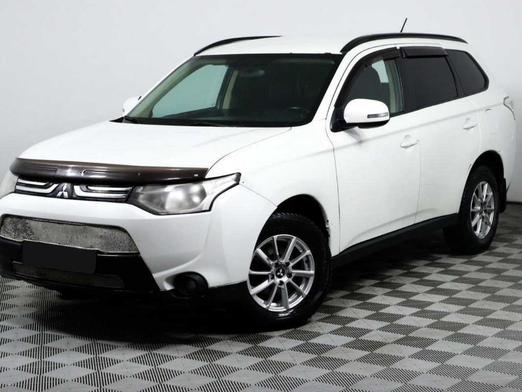 Купить Mitsubishi Outlander с пробегом. Посмотреть фото
