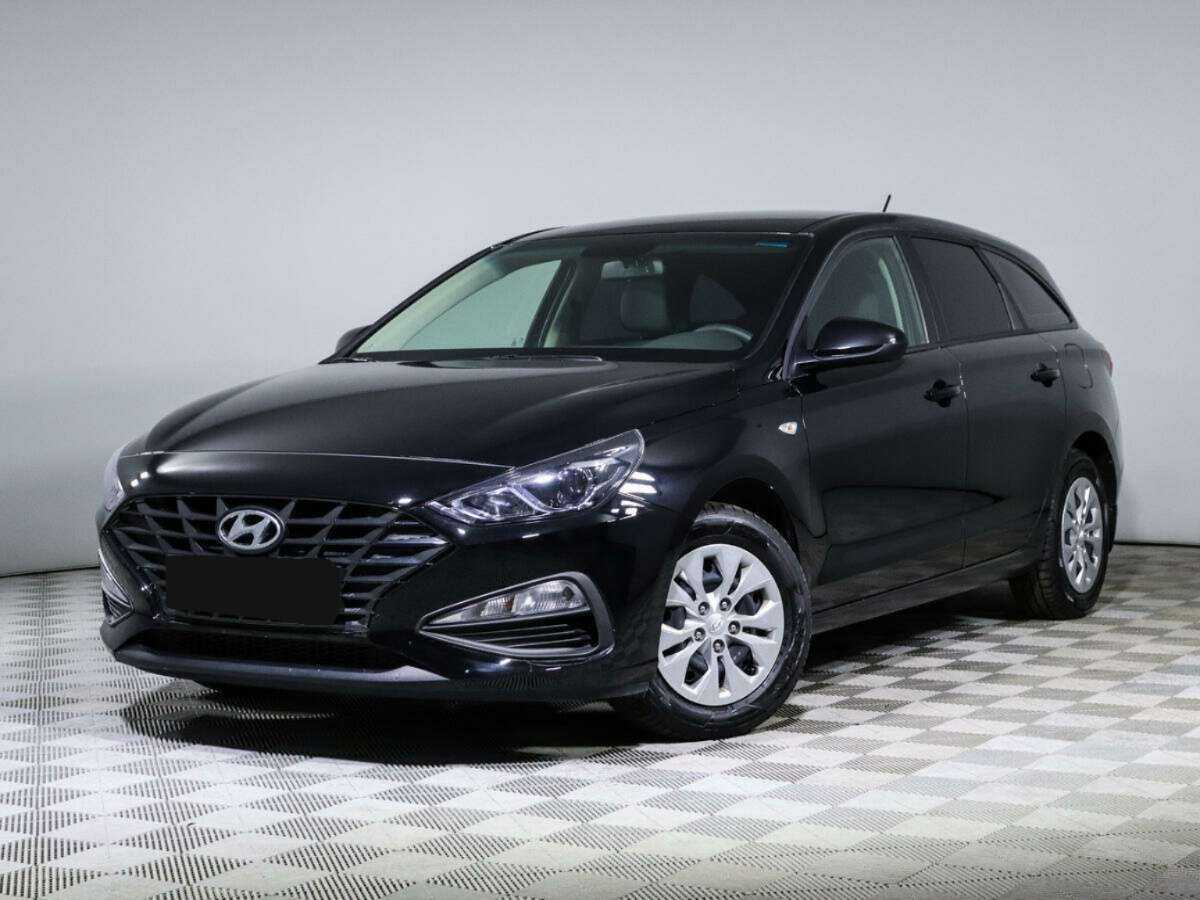 Купить Hyundai i30 с пробегом. Посмотреть фото