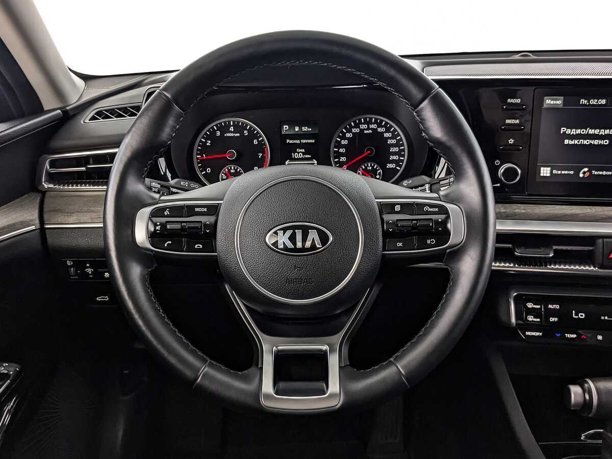 Купить Kia K5 с пробегом. Фото: #17