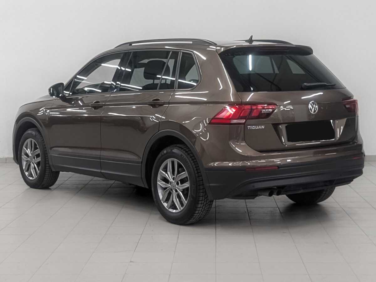 Купить Volkswagen Tiguan с пробегом. Фото: #6