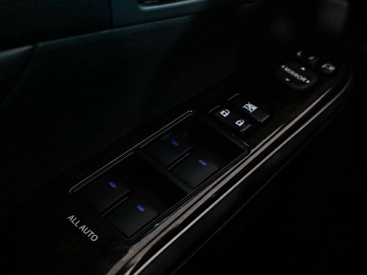 Купить Toyota Camry с пробегом. Фото: #15